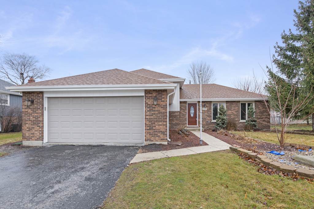 20439 Green Meadow Lane - Photo 1