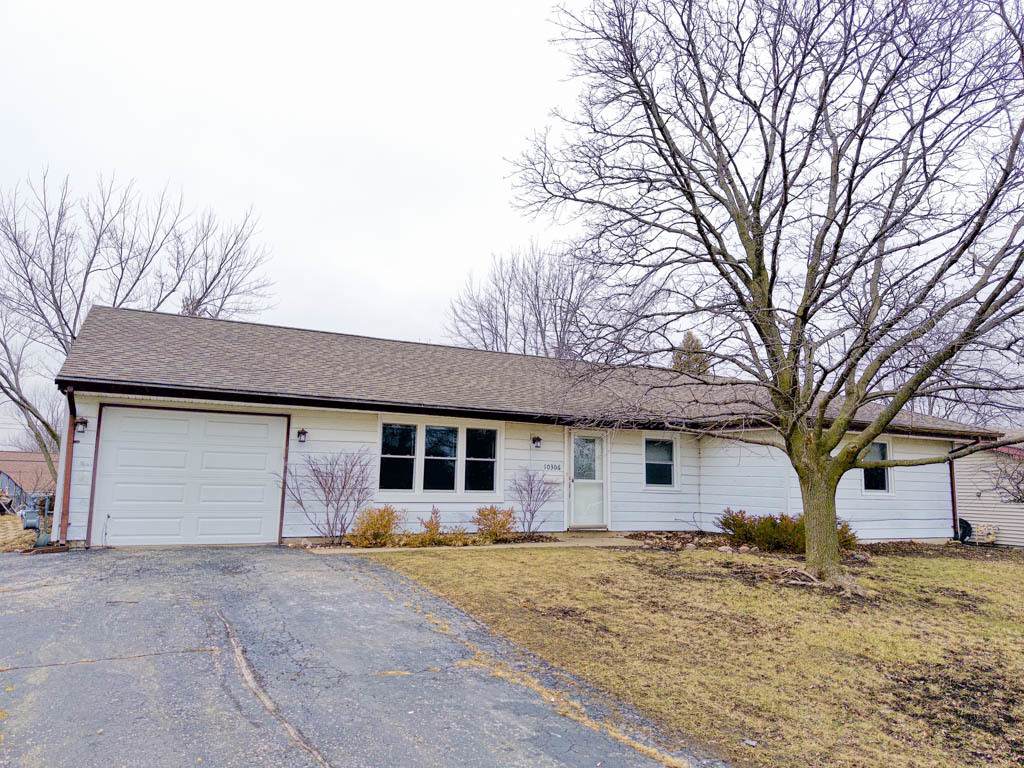 10306 Hilltop Drive - Photo 1