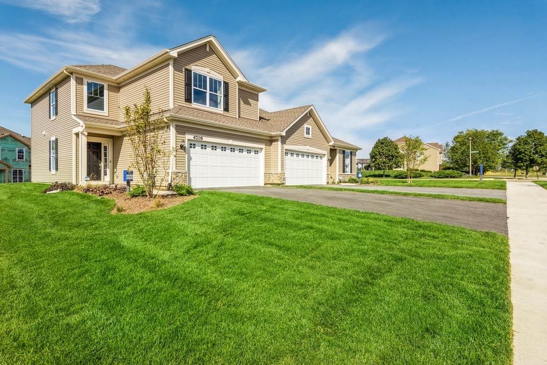 4720 Redbud Court - Photo 1