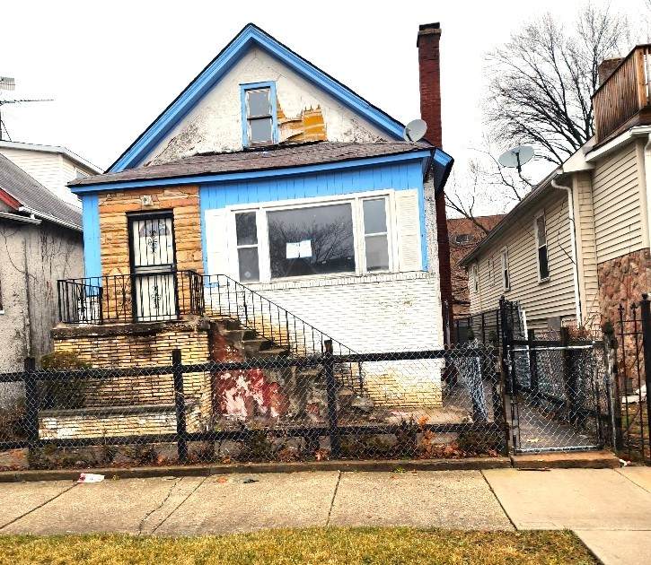 5740 Superior Street - Photo 1