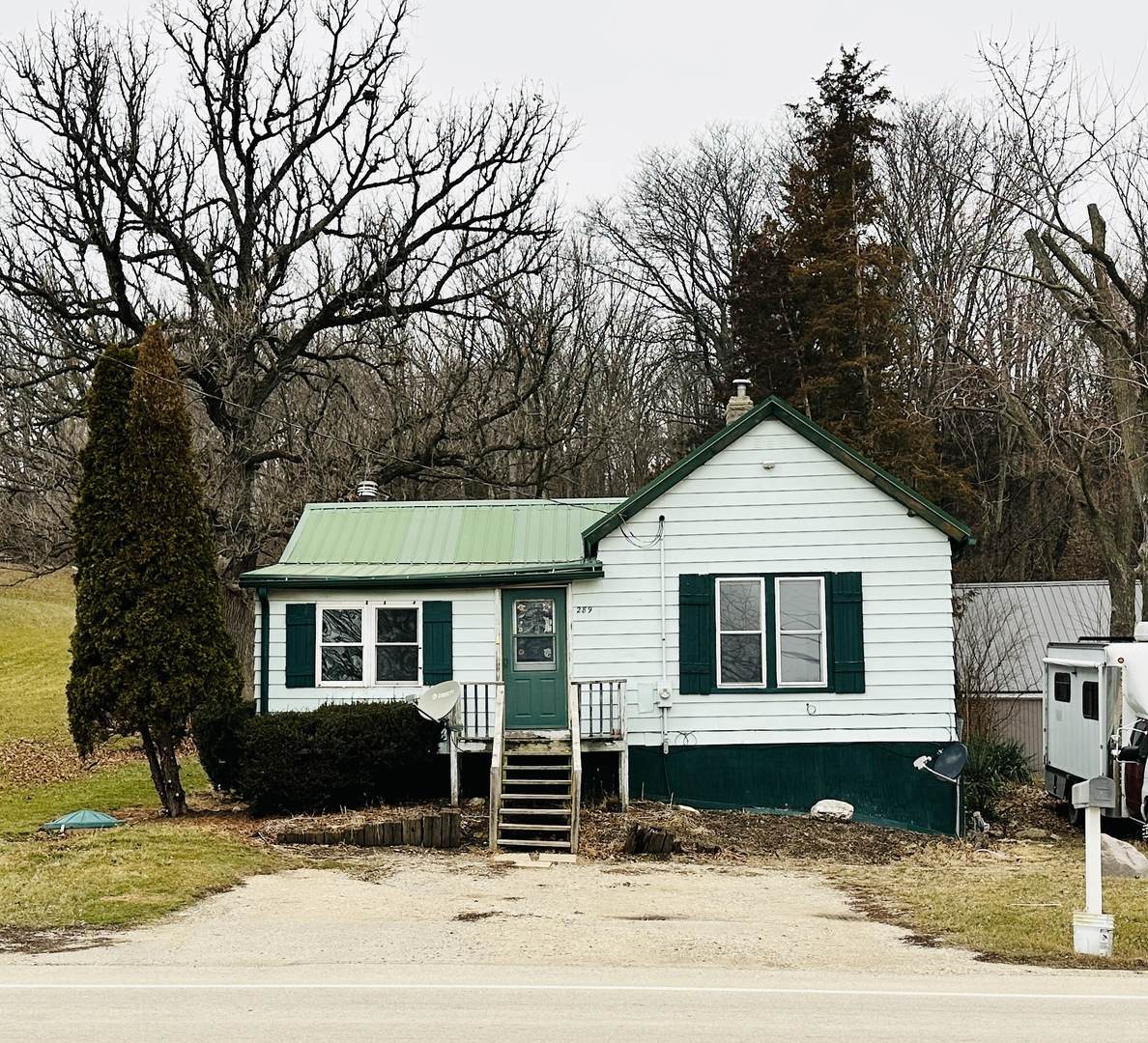 289 Jackson Street - Photo 1
