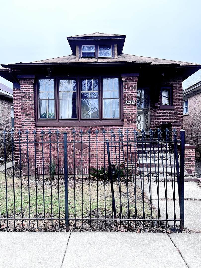 5423 Congress Parkway - Photo 1