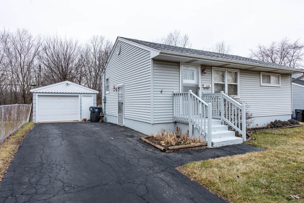2120 Indian Road - Photo 1