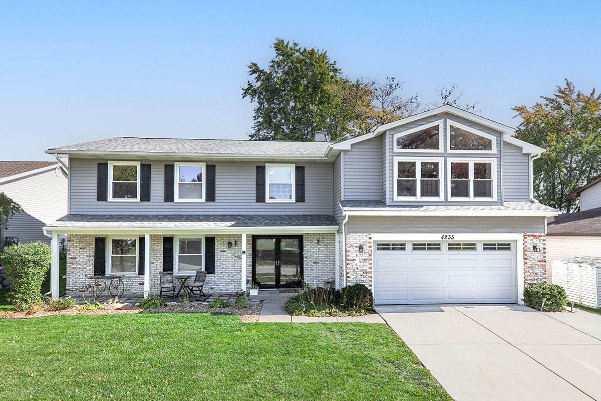 4235 Portage Lane - Photo 1