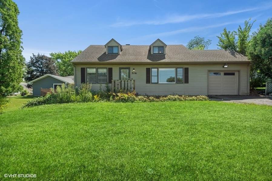 506 Plum Street - Photo 1