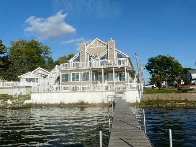 38 Grand Avenue - Photo 1