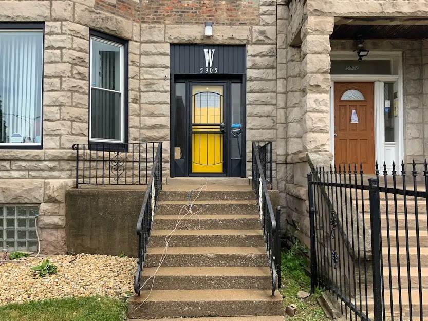5905 Prairie Avenue - Photo 1