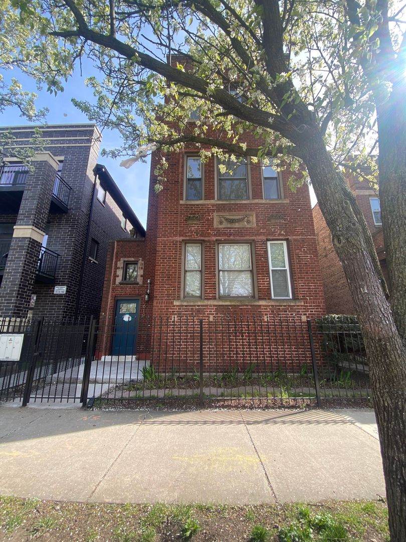 619 60th Street - Photo 1