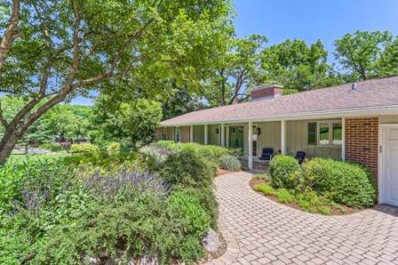 36W382 Oak Hill Drive - Photo 1