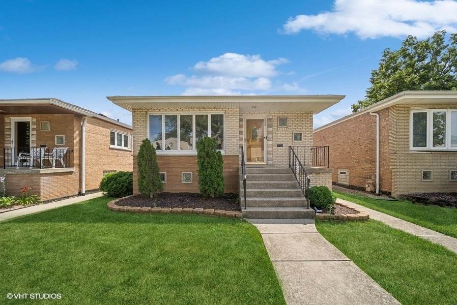 5253 Neenah Avenue - Photo 1