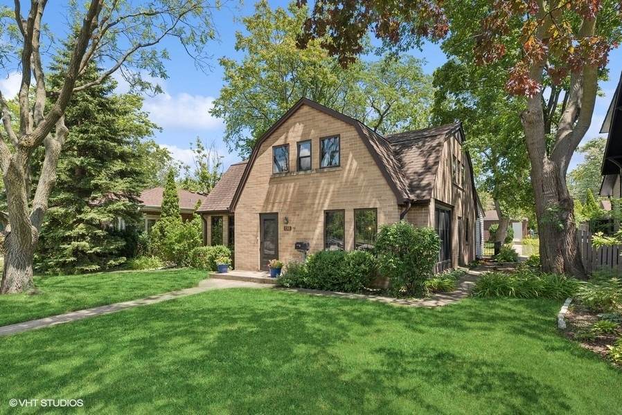 733 Courtland Avenue - Photo 1
