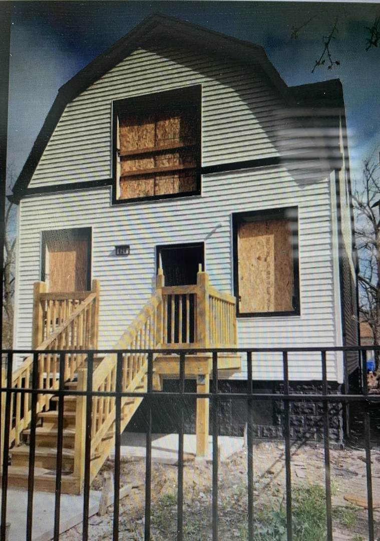 628 92nd Place - Photo 1