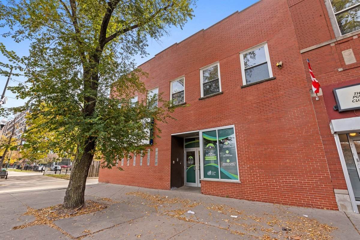2423 Division Street - Photo 1