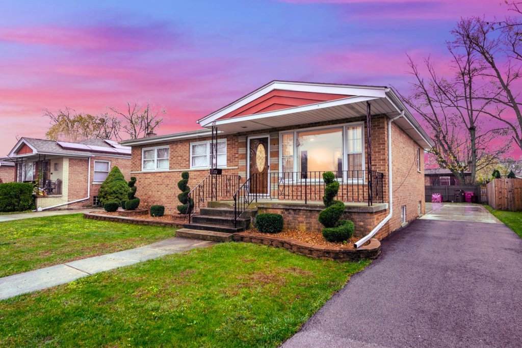 232 Park Terrace - Photo 1