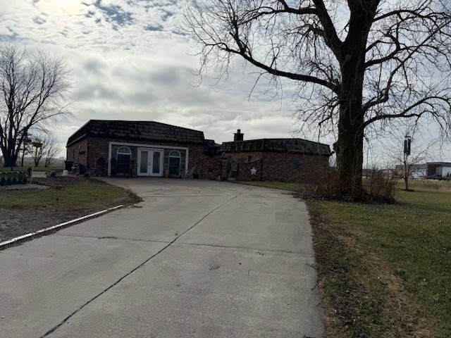 3301 Ireland Grove Road - Photo 1