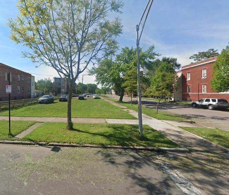 3855 Gladys Avenue - Photo 1