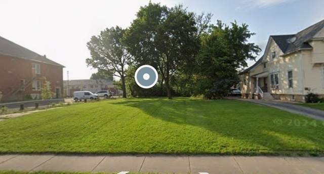 625 Lake Street - Photo 1