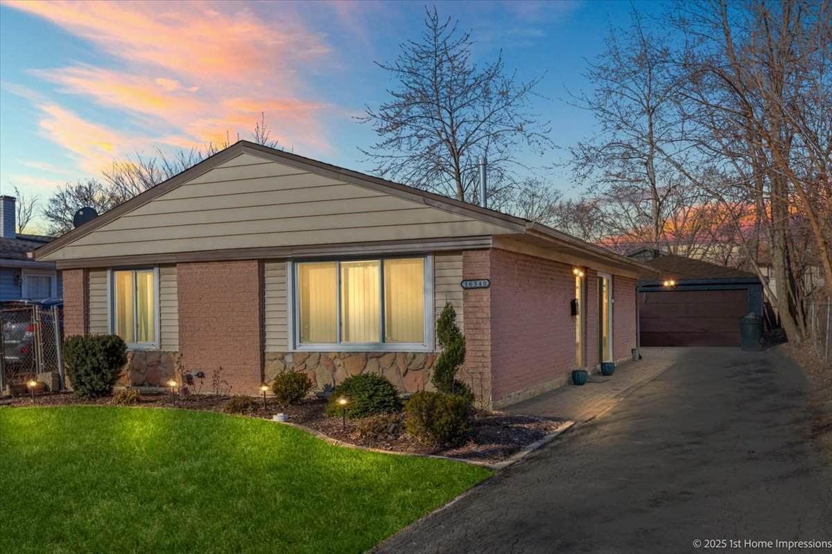 16340 Justine Street - Photo 1