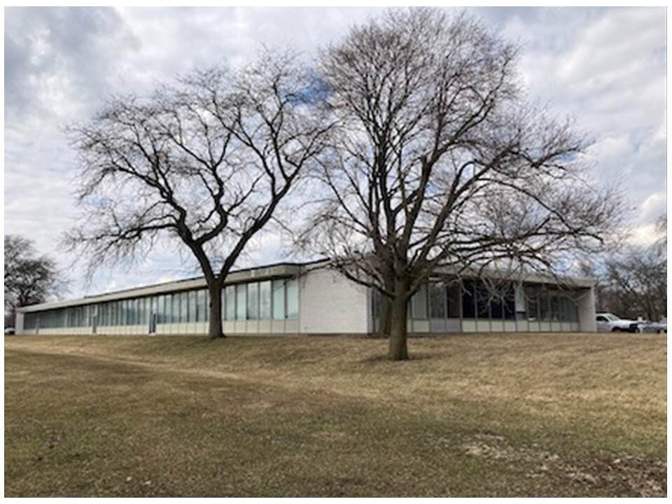 646 Chicago Road - Photo 1
