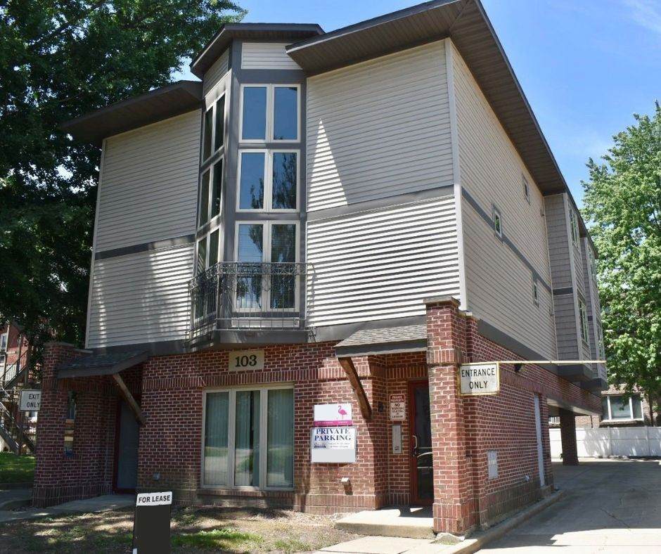 103 Mccullough Street - Photo 1