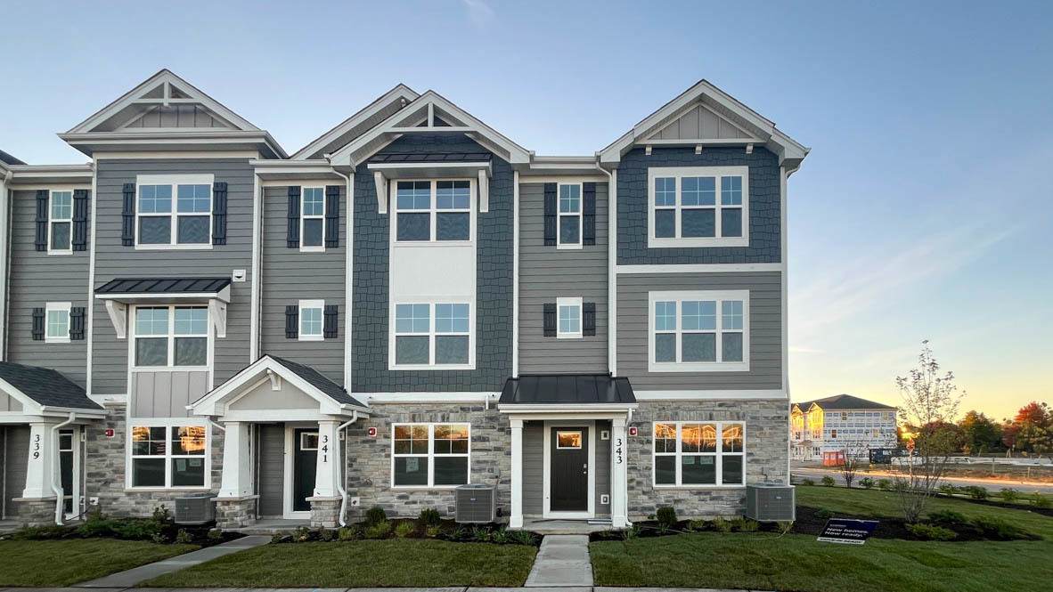 361 Bridgeview Court - Photo 1
