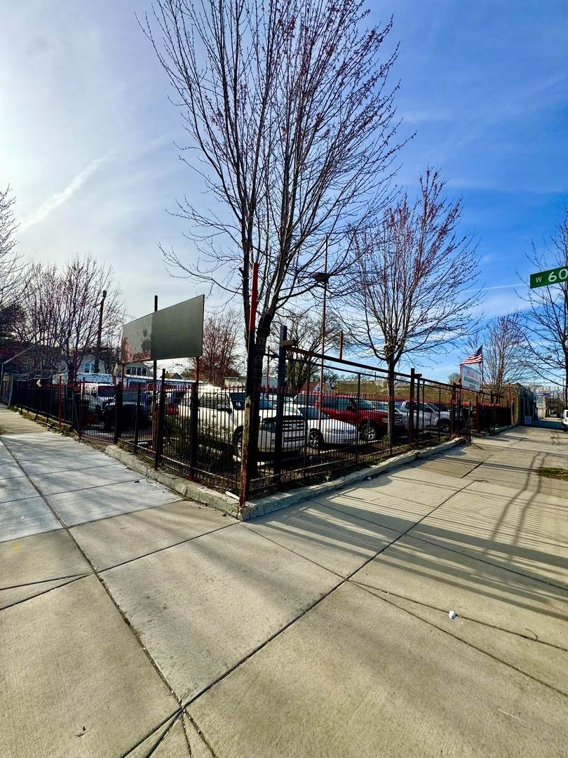 5950 Ashland Avenue - Photo 1