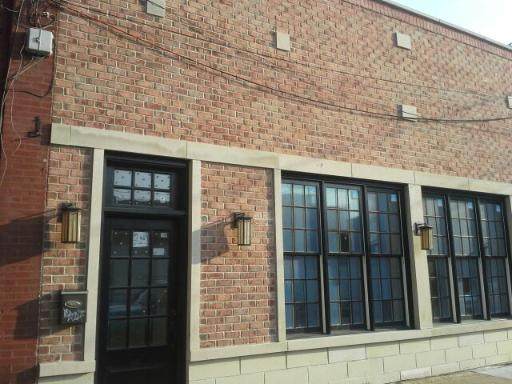 2409 Hirsch Street - Photo 1