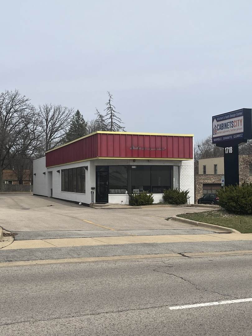 1718 Ogden Avenue - Photo 1