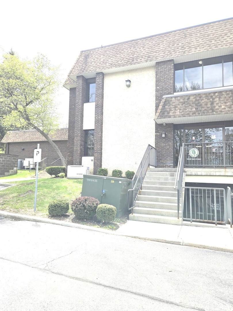 261 E Lake Street - Photo 1