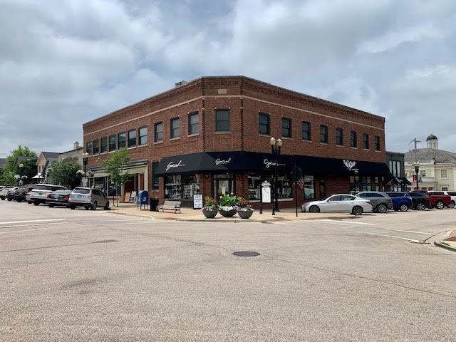 202 Cook Street - Photo 1