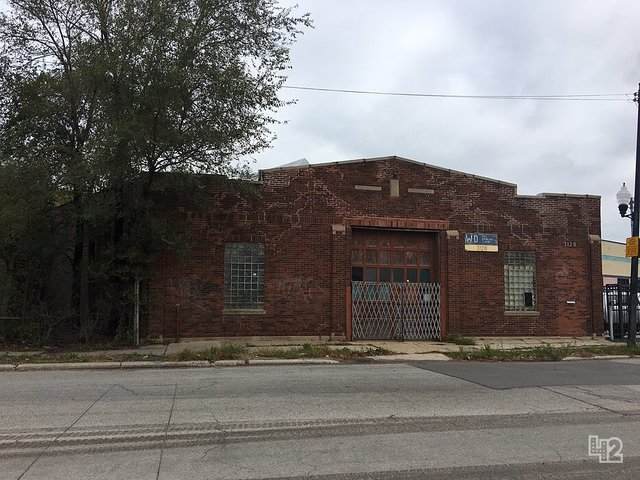 3128 Grand Avenue - Photo 1