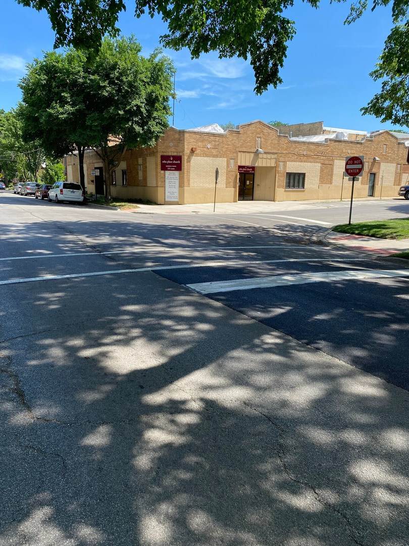 535 Custer Avenue - Photo 1