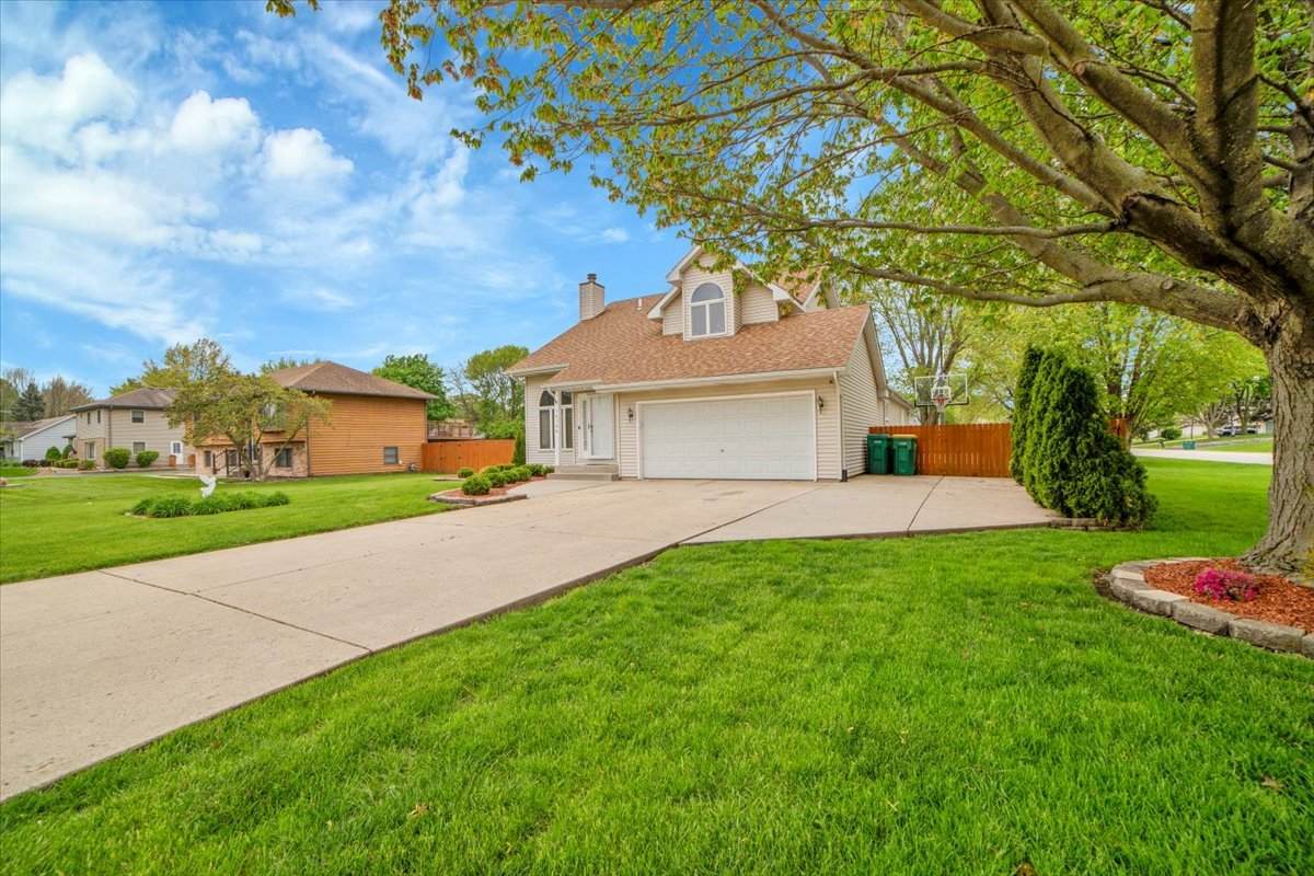 16308 Peerless Court - Photo 1