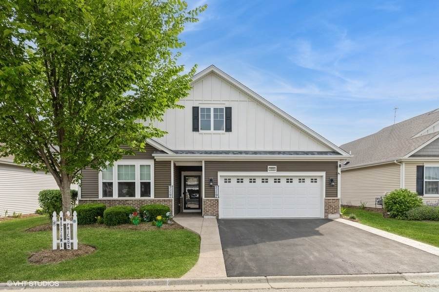 1033 Carolina Court - Photo 1