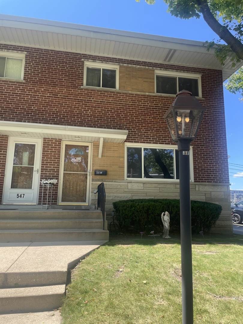549 Lincoln Street - Photo 1