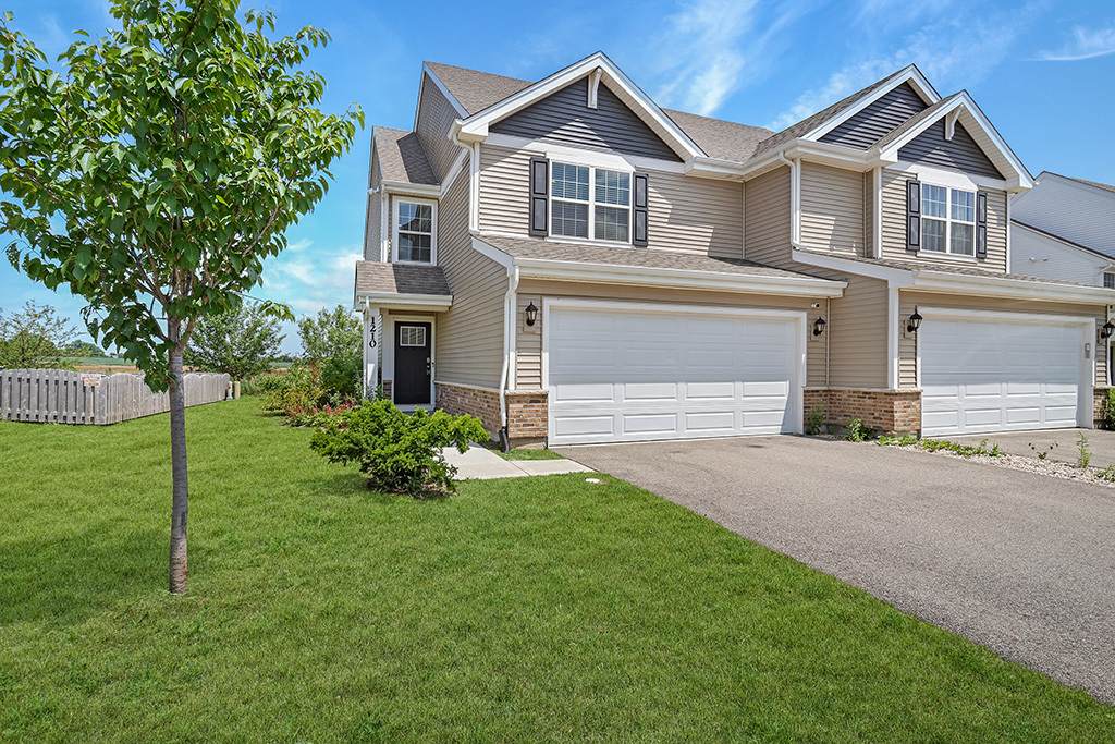1210 Fawnlily Circle - Photo 1