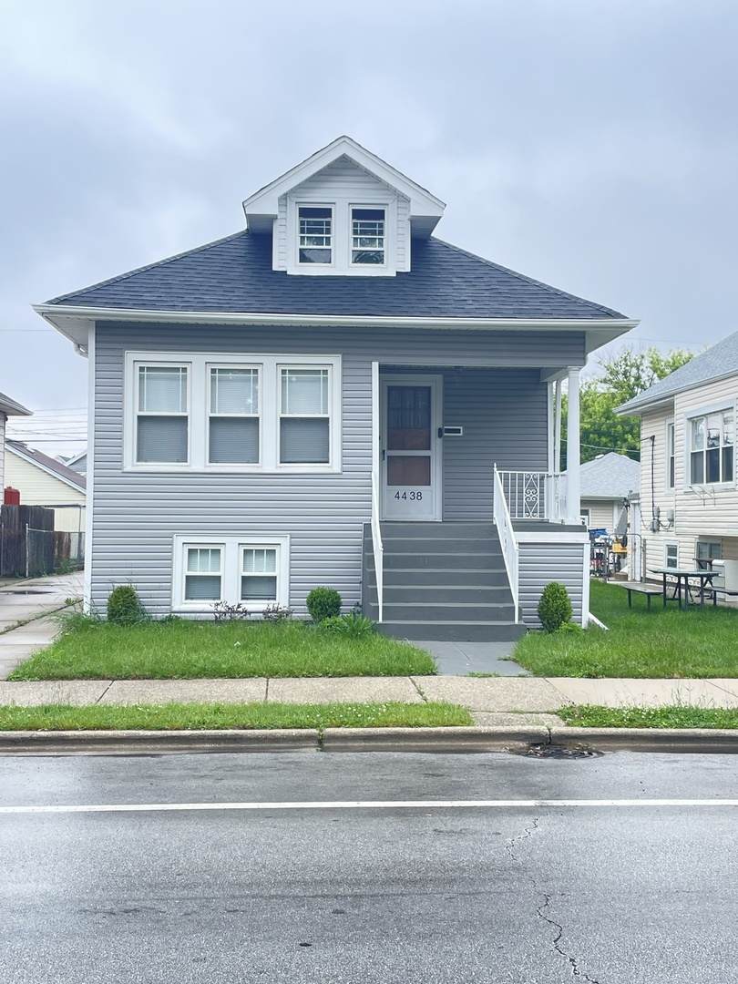 4438 Austin Avenue - Photo 1