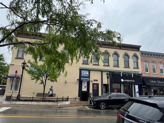 200 Main Street - Photo 1