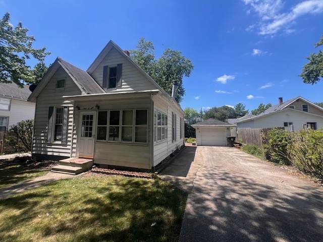 409 East Street - Photo 1