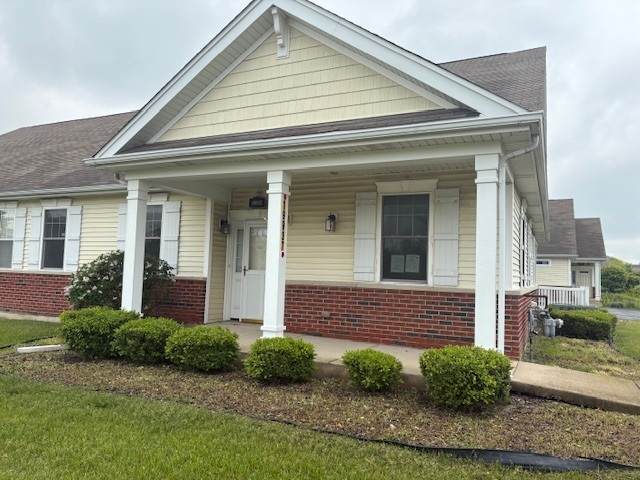 19937 Burnside Court - Photo 1