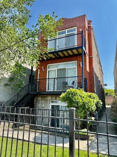 2709 Congress Parkway - Photo 1