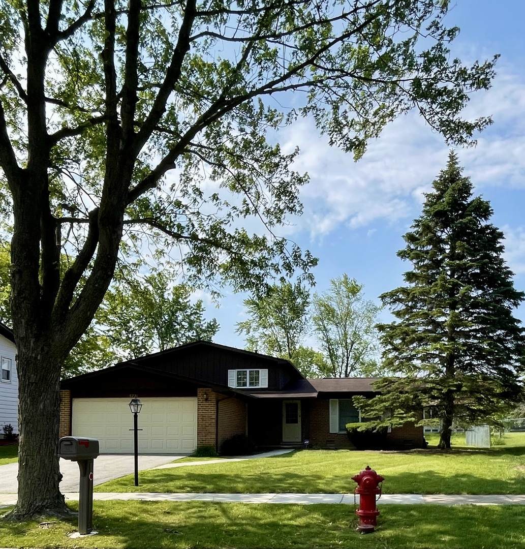 5221 Keith Drive - Photo 1