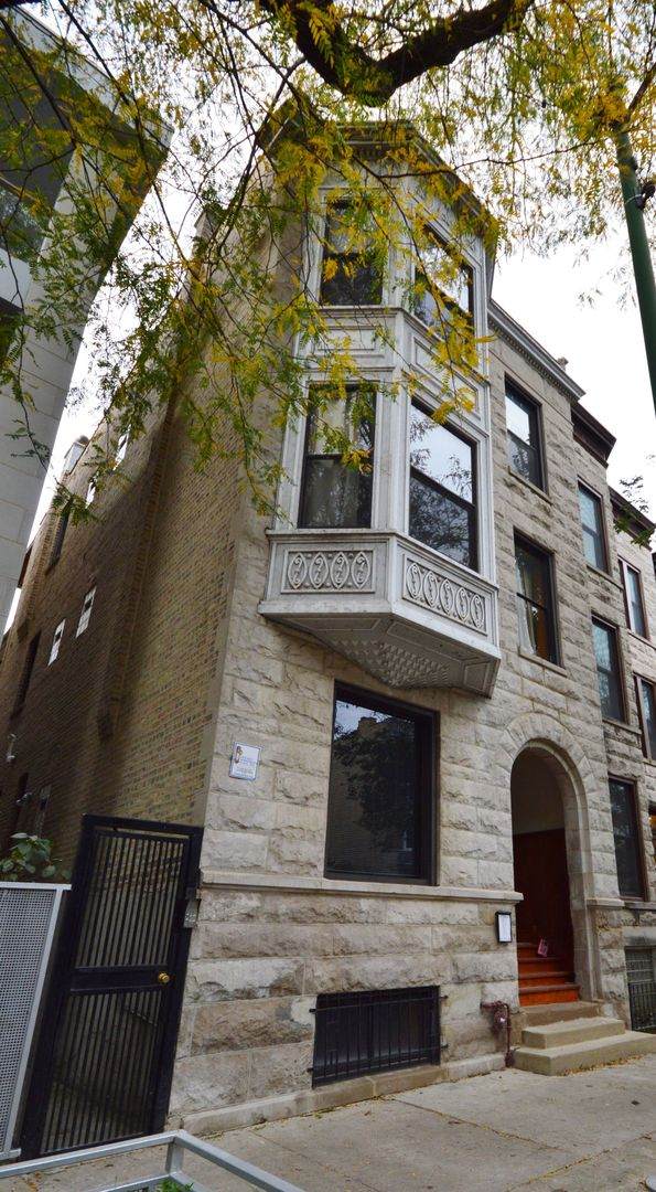 1936 Sheffield Avenue - Photo 1