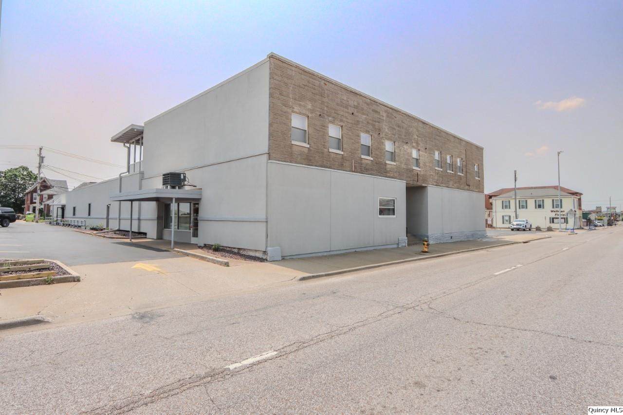 1112-1128 Broadway Suite E - Photo 1