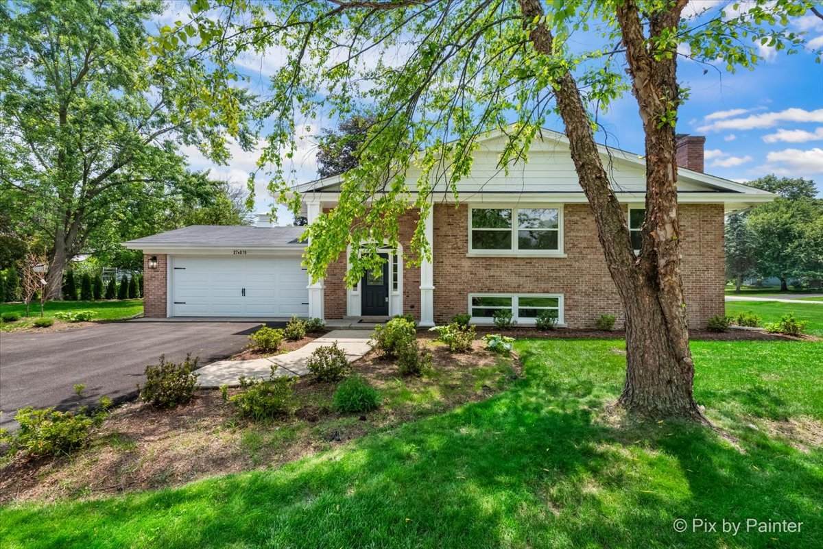 27W075 Fleming Drive - Photo 1