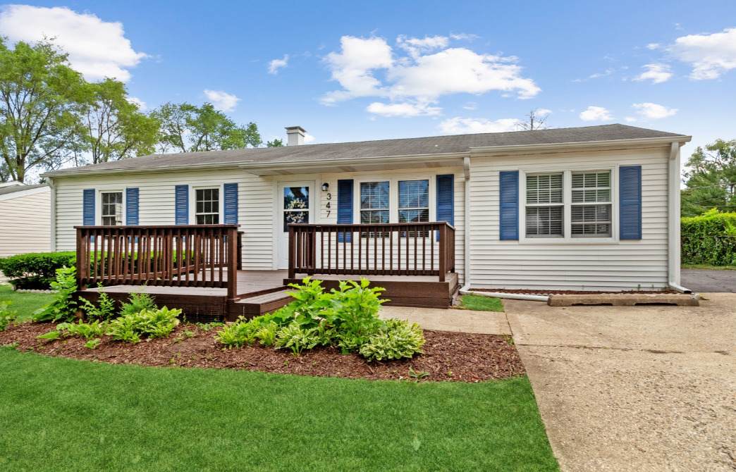 347 Hiawatha Drive - Photo 1