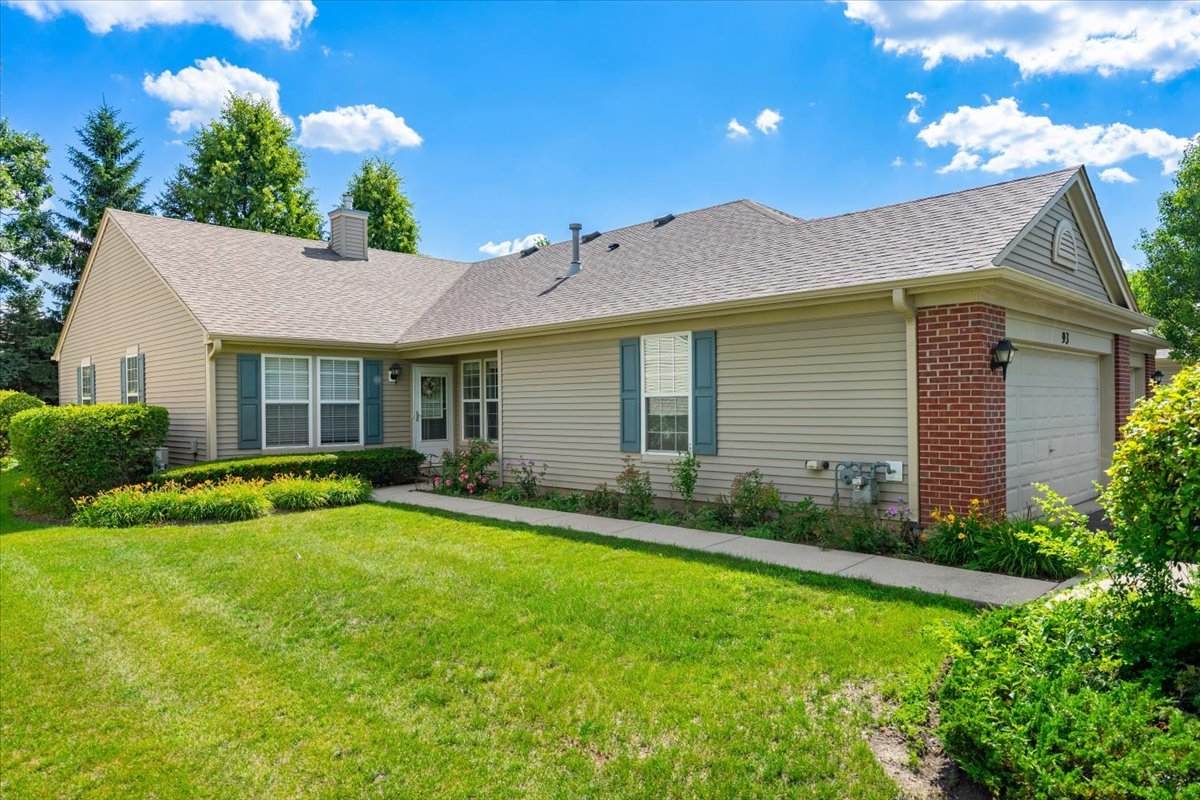 93 Essington Drive - Photo 1