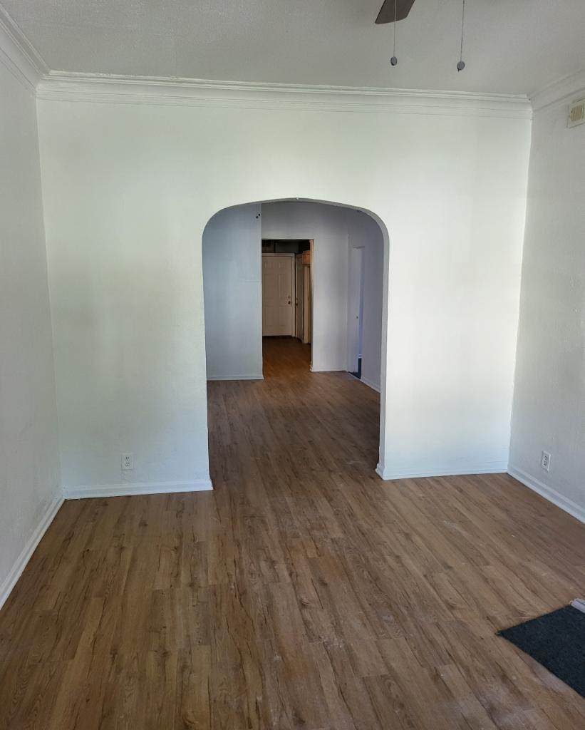 8752 Saginaw Avenue - Photo 1