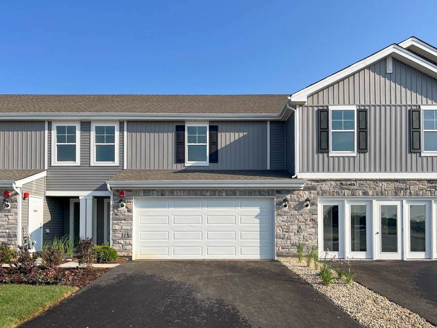 3502 Richardson Circle - Photo 1