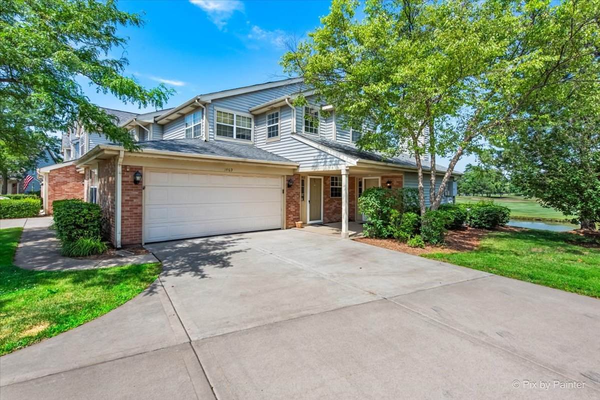 1471 Club Drive - Photo 1
